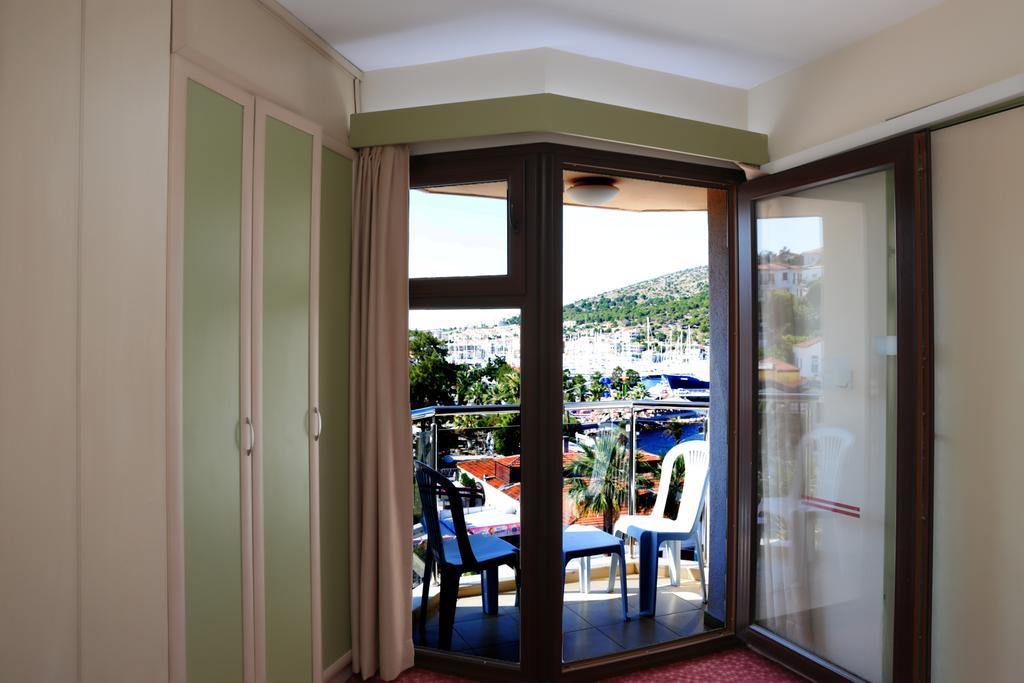 Ridvan Hotel Çeşme Eksteriør bilde